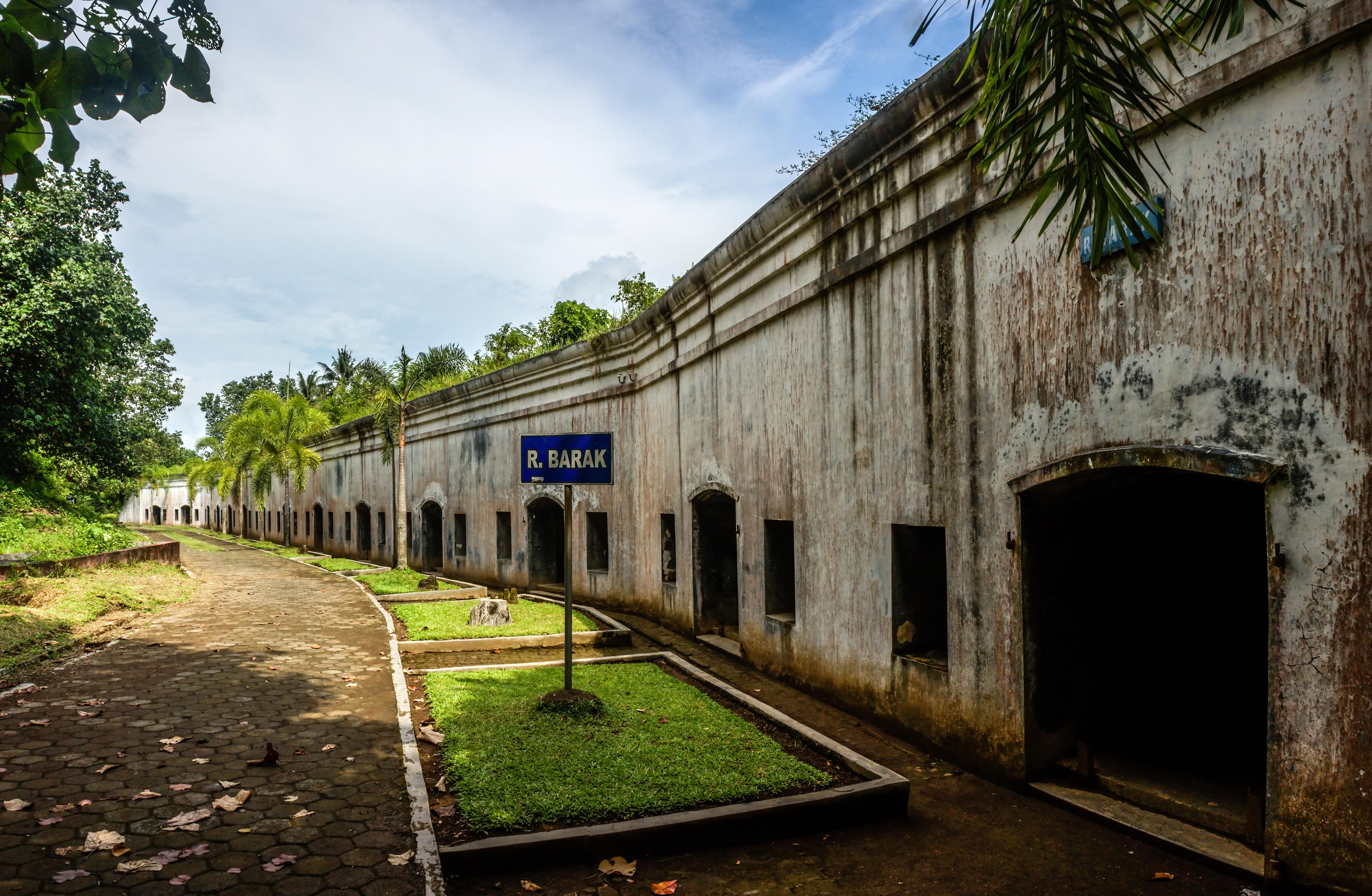 Benteng Pendem Cilacap